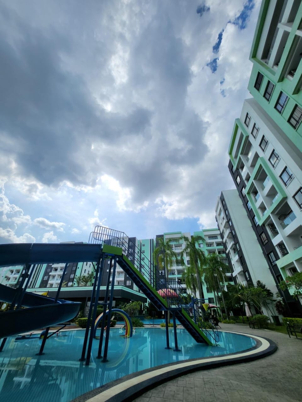 Property building, Swimming pool