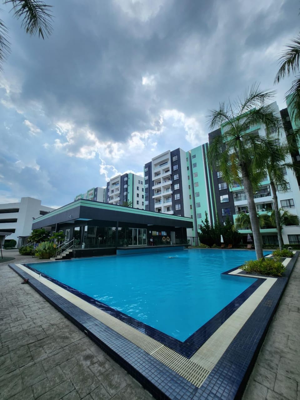 Property building, Swimming pool