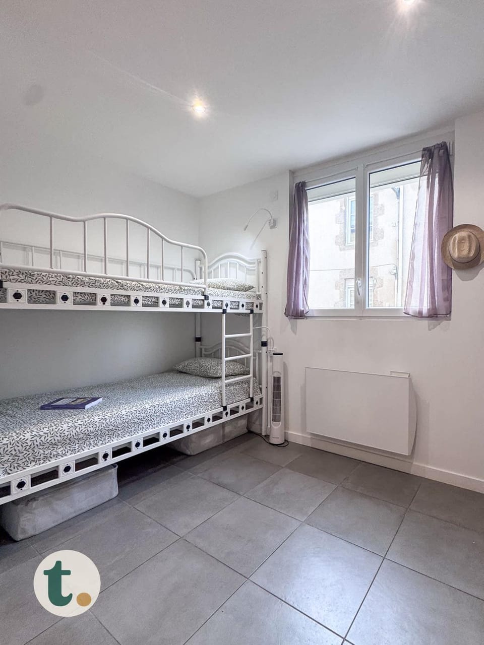 Bed, Bedroom, bunk bed