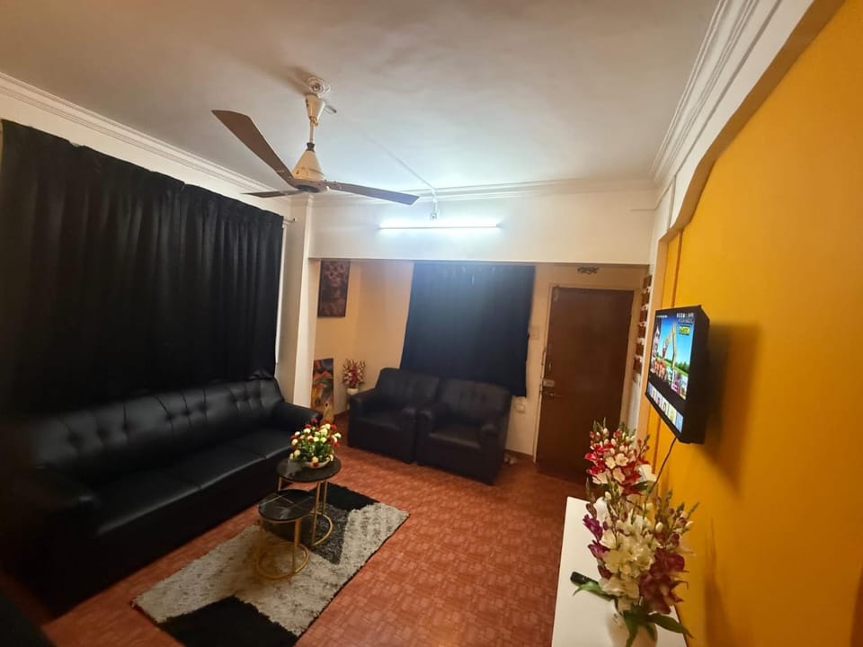 Cozy Stay Apartment in Pune
