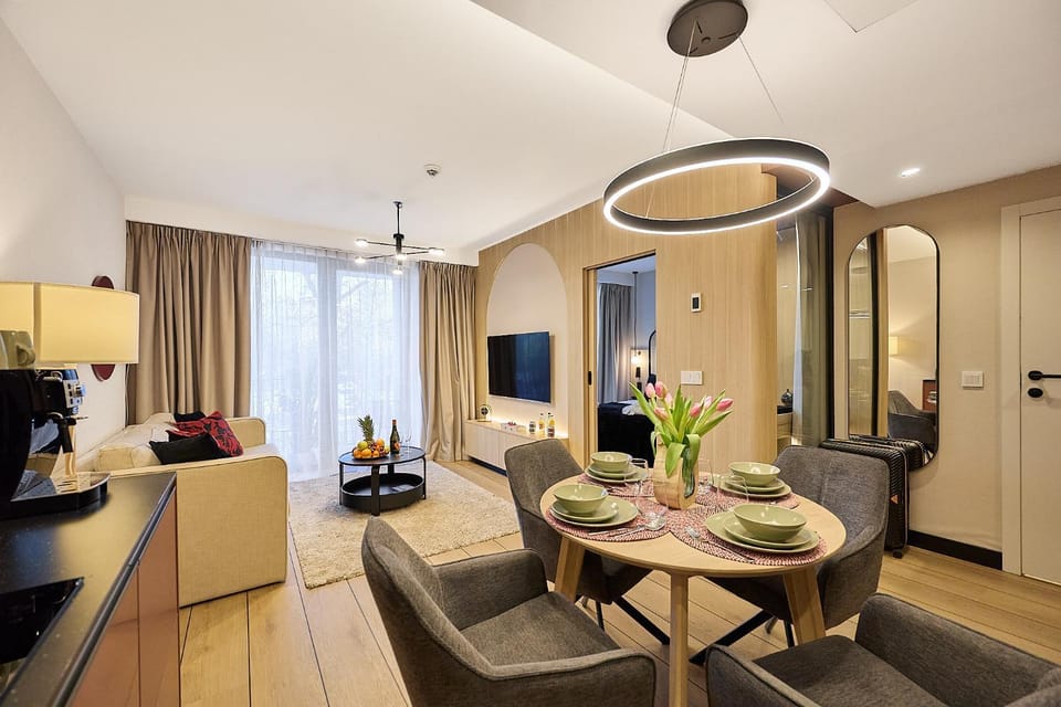 Golden Hour Apartments- Loft H 104 Apartment in Swinoujscie