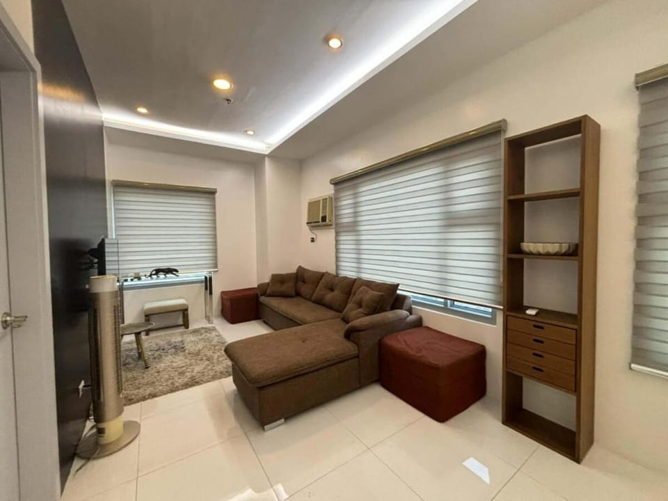 8 Adriatico Condominium Apartment in Pasay
