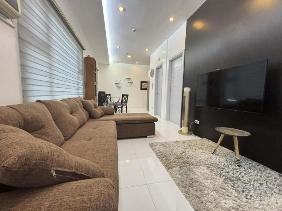 8 Adriatico Condominium Apartment in Pasay