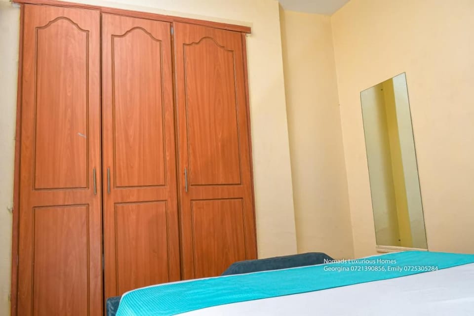 Bed, Photo of the whole room, Bedroom, wardrobe
