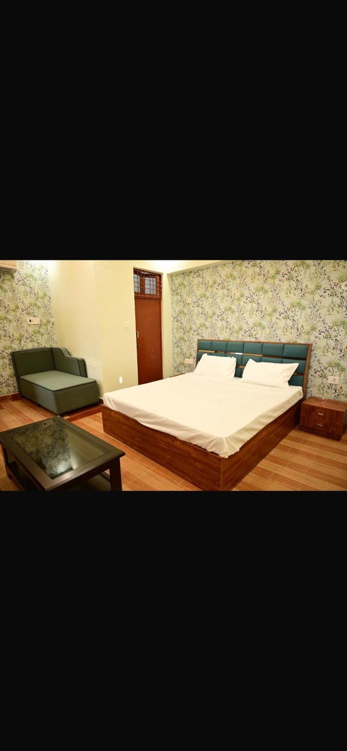 RamaLand A complete Stay Hotel in Uttar Pradesh