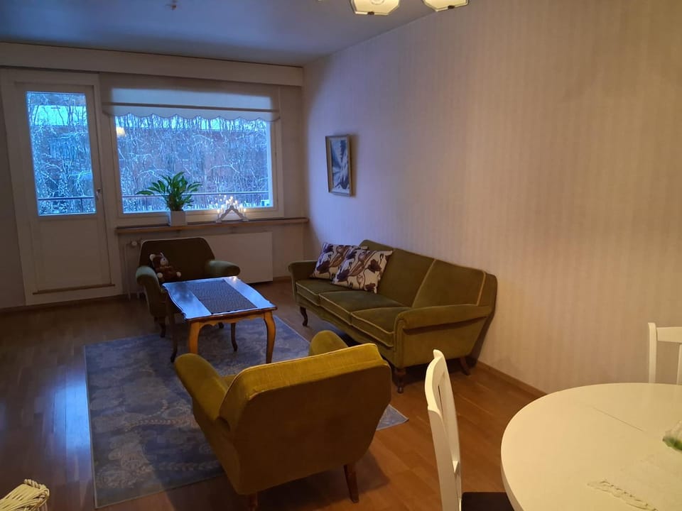 Communal lounge/ TV room, Living room