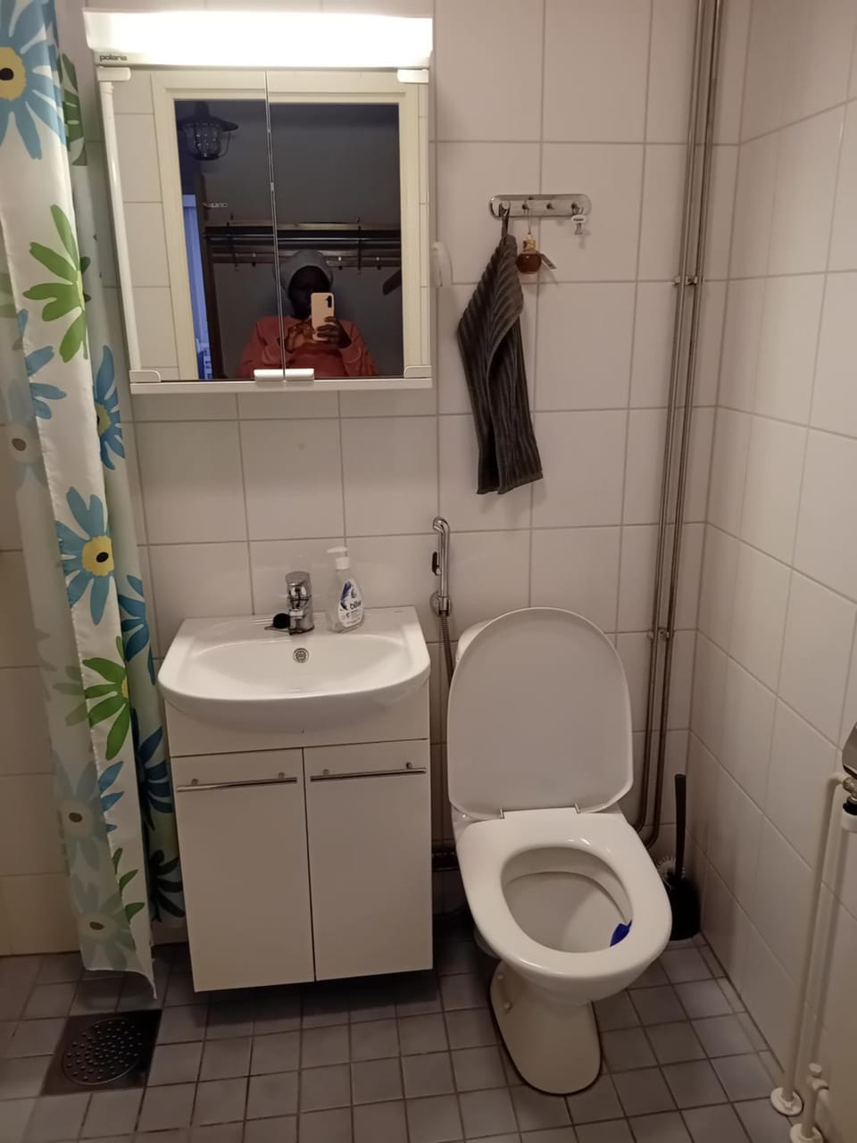 Toilet, Internal: Not applicable to any particular room