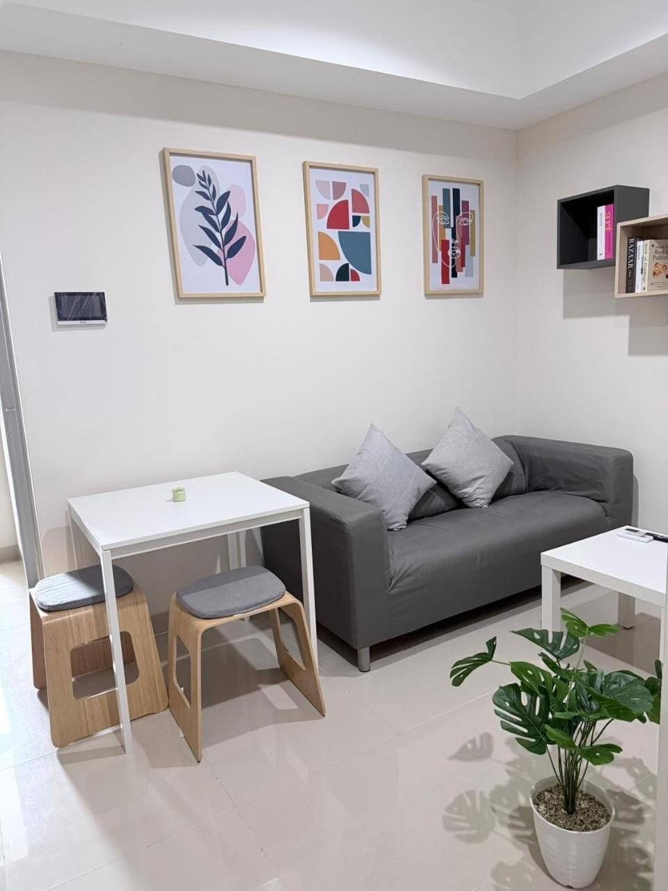 The Lagoon - Modern One Bedroom Apartment Apartment in Surabaya