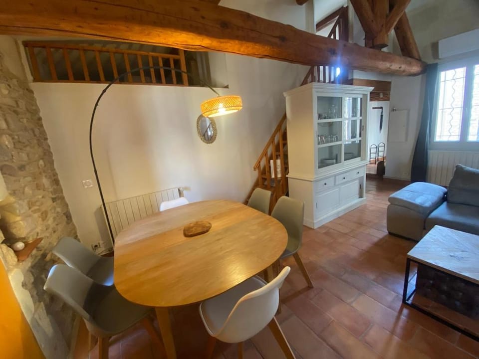Cocon de l'écusson, 3 chambres avec clim Apartment in Nimes
