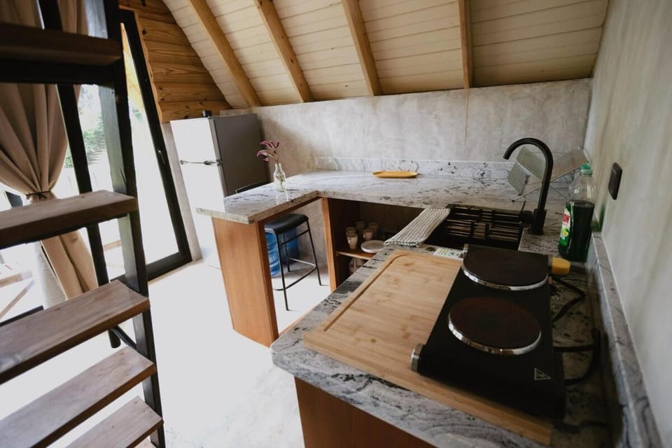 Casa Cayena - Hibiscus House House in Samaná Province