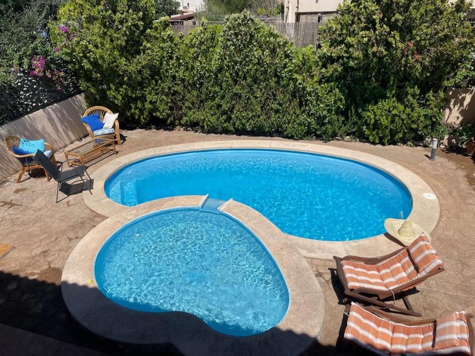 Large house with pool, solarium and teleworking House in Colònia de Sant Pere