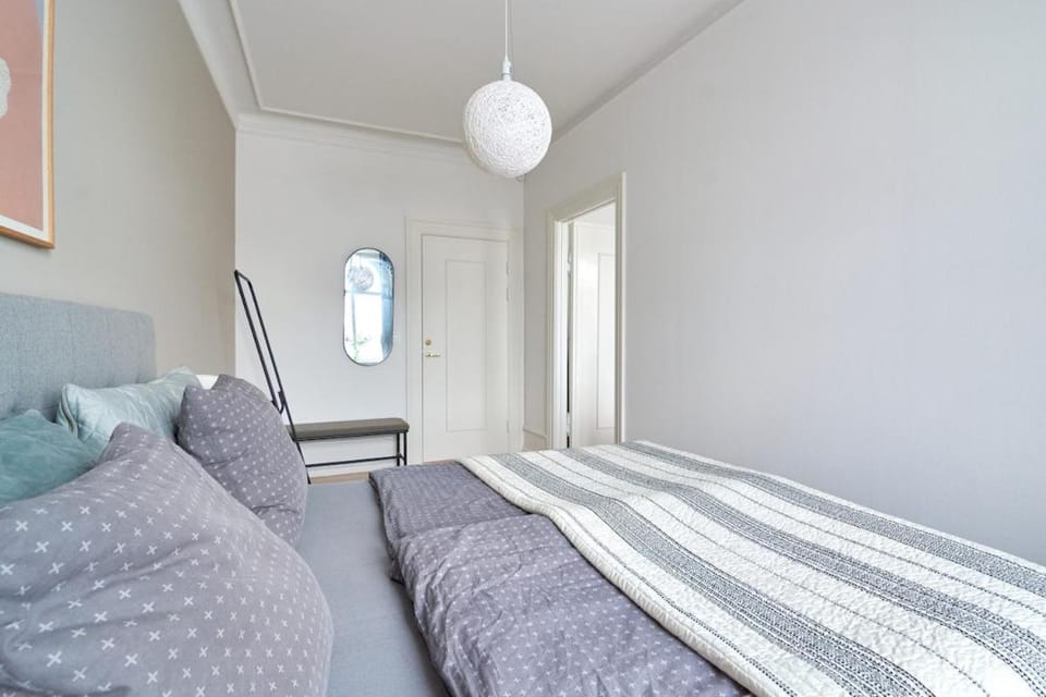 Spacious 3-bedroom apartment near Kings Garden Apartment in Copenhagen