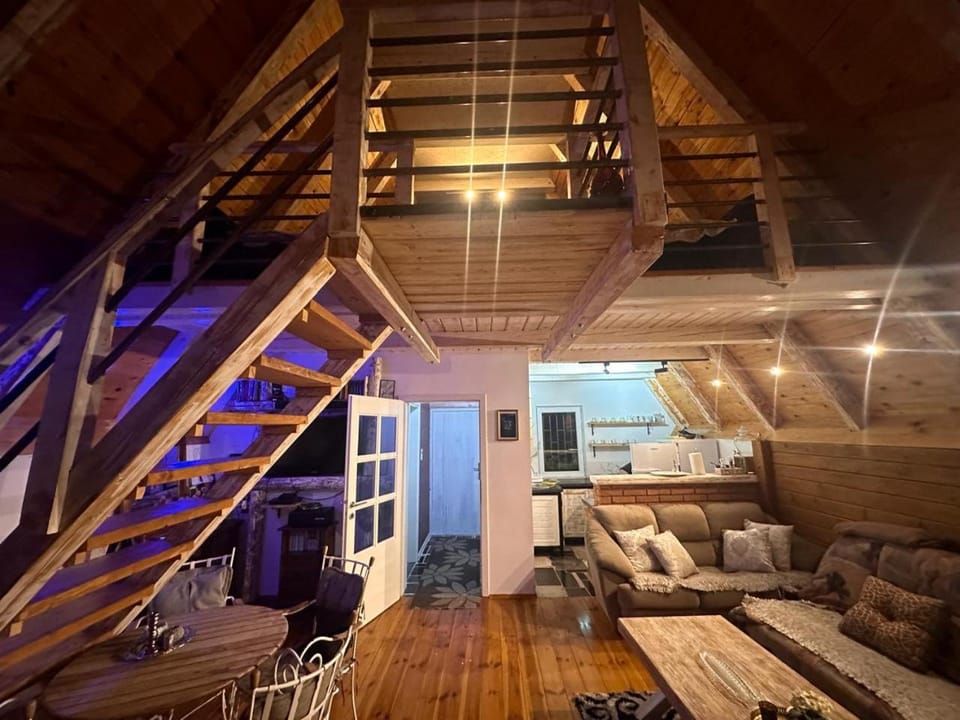 Vikendica Lokve House in Montenegro