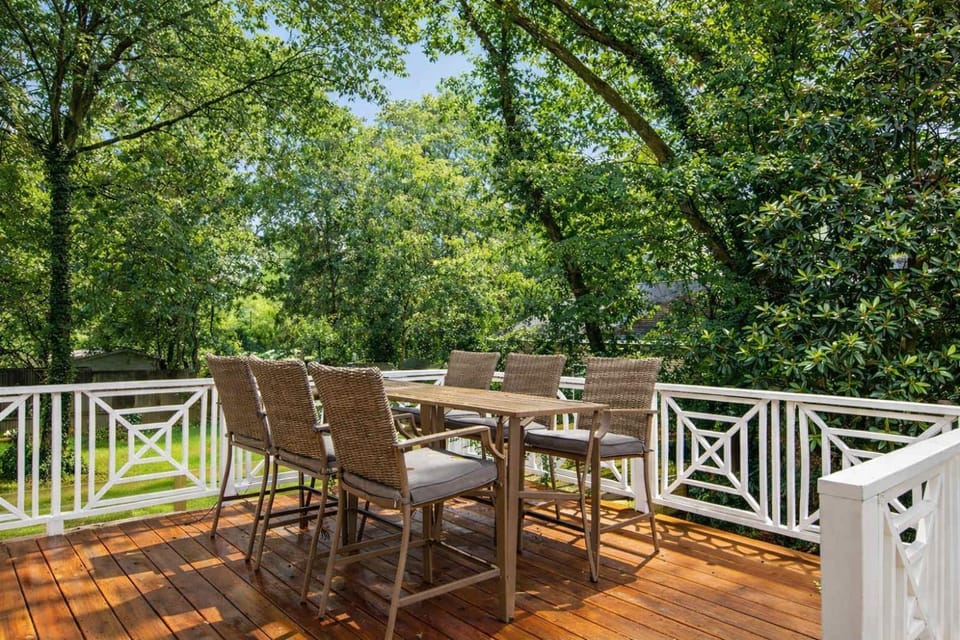 Speakeasy Family Retreat with Skyline Views House in Raleigh