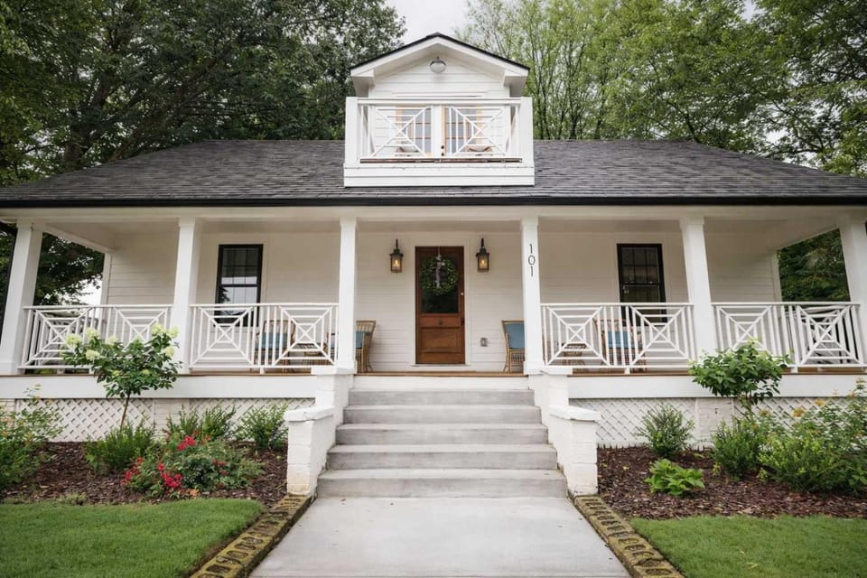 Speakeasy Family Retreat with Skyline Views House in Raleigh