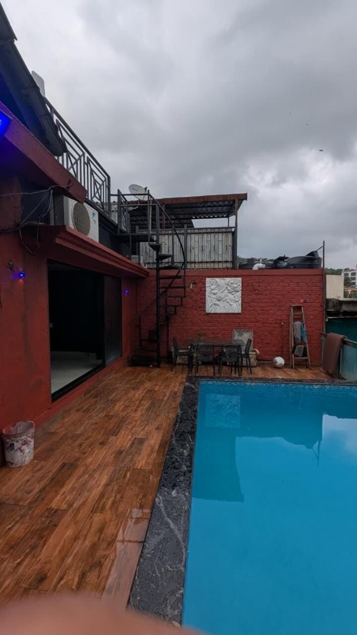 Luxurious 2BHK Villa with Private Swimming Pool Villa in Mumbai