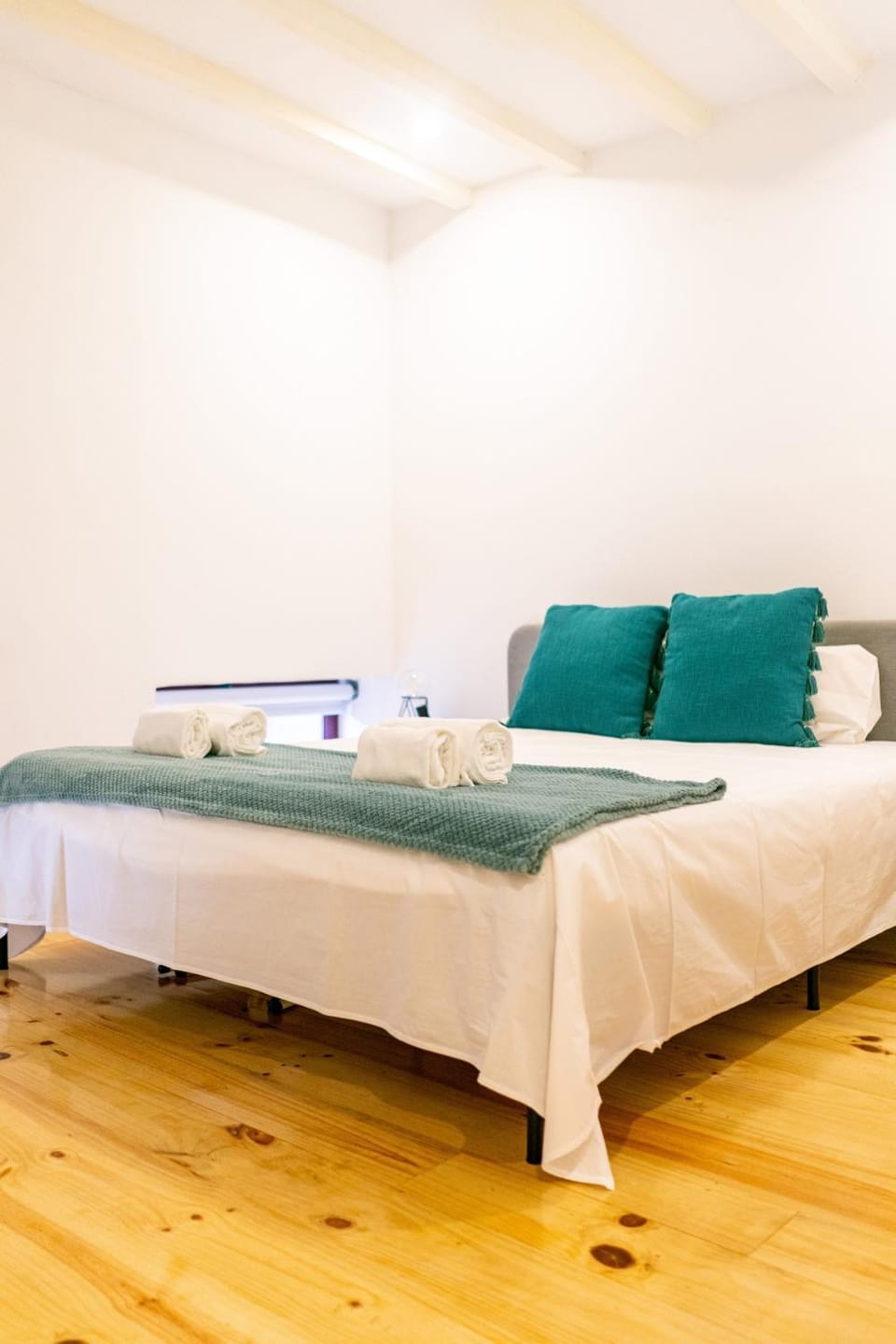 Magnificent Cais de Gaia Duplex Apartment in Vila Nova de Gaia