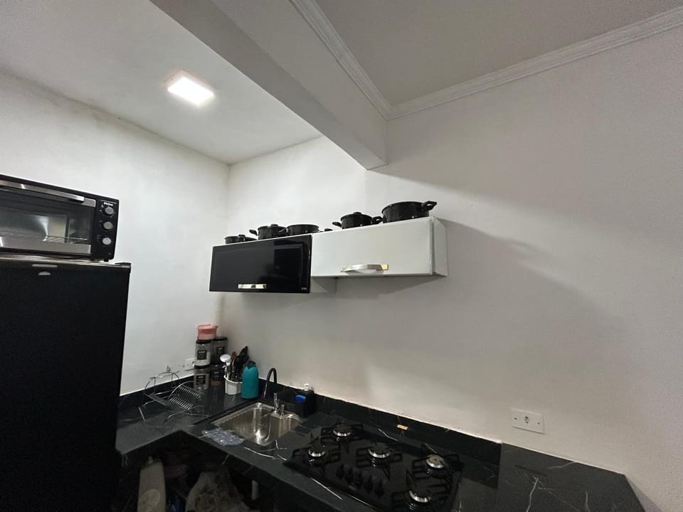 Kitnet Canto do Forte Apartment in State of São Paulo