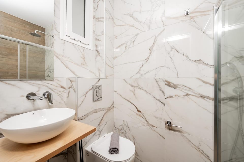 Shower, Toilet, Bathroom