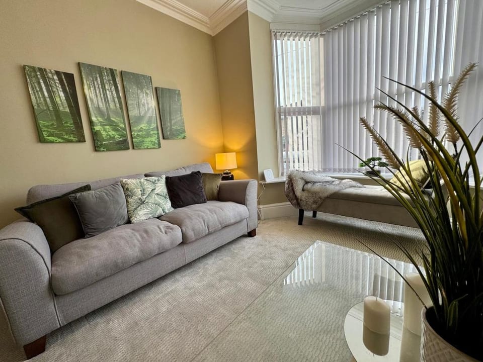 Stylish home from home House in Sheffield