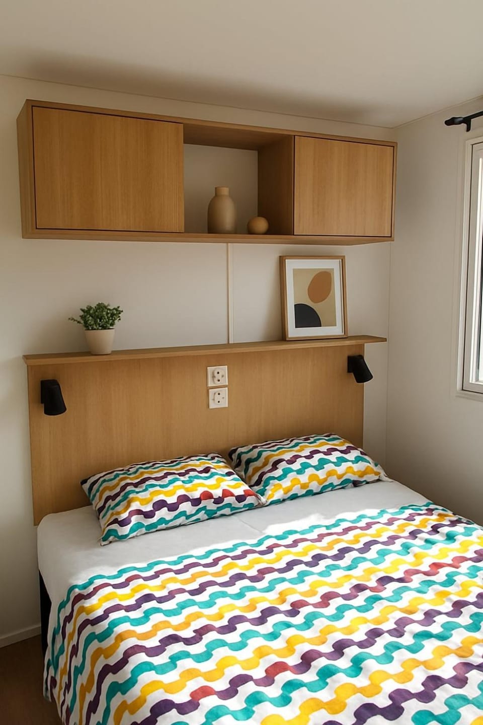 Bed, Photo of the whole room, Bedroom, wardrobe