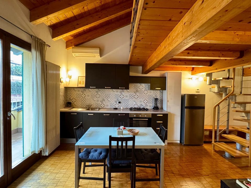 Loft di Via Gluck con terrazzo Apartment in Milan