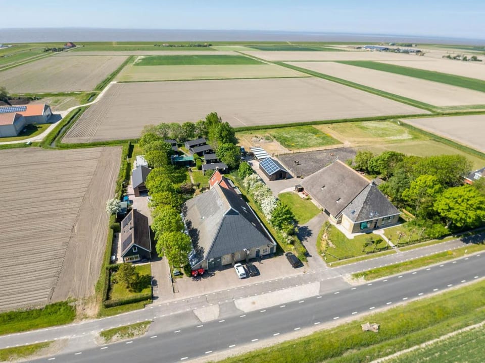 Pension Veldzigt Bed and Breakfast in Friesland, Netherlands