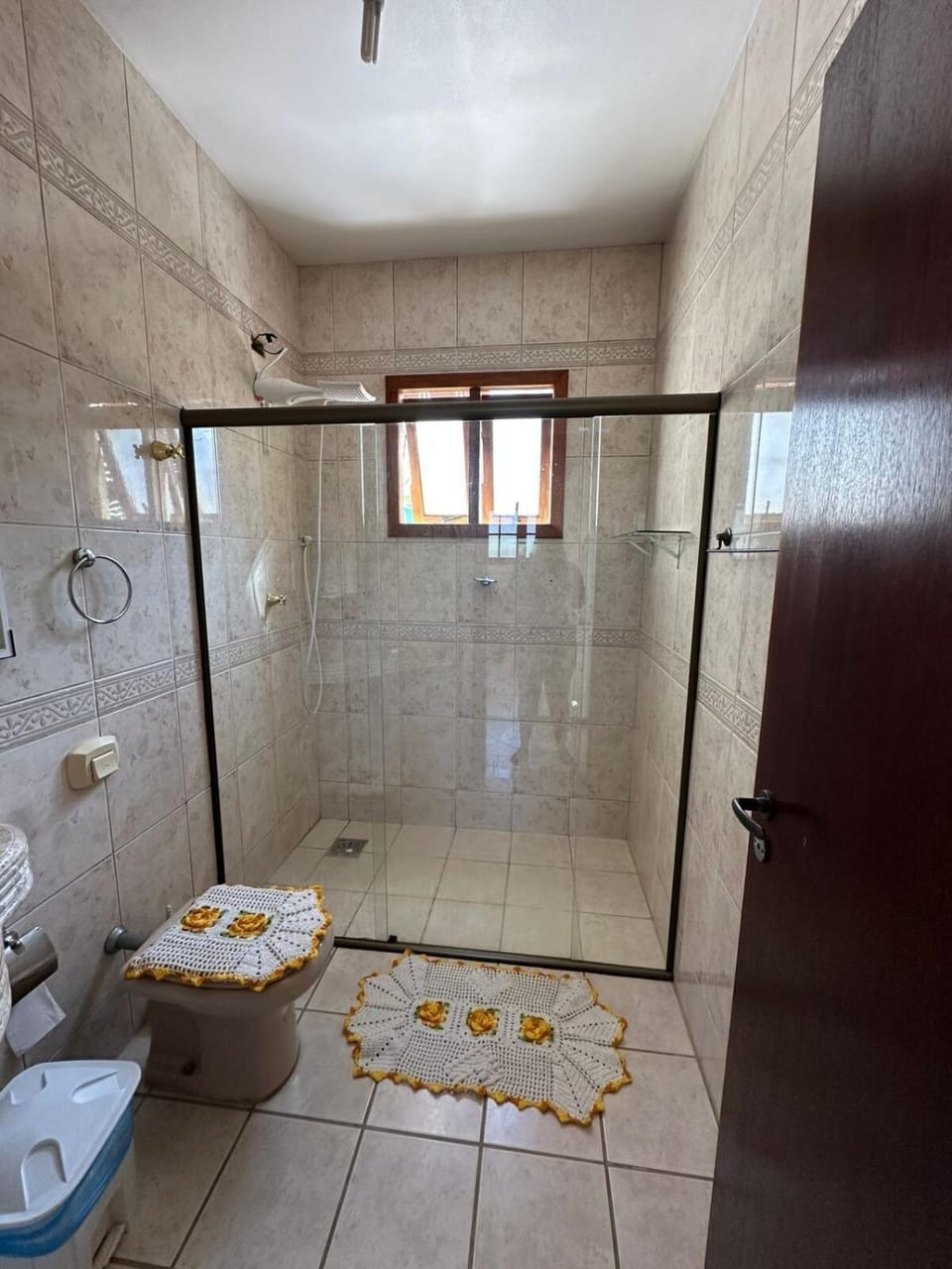 Casa 3 quartos, 3 banheiro - com piscina, quiosque House in Florianopolis