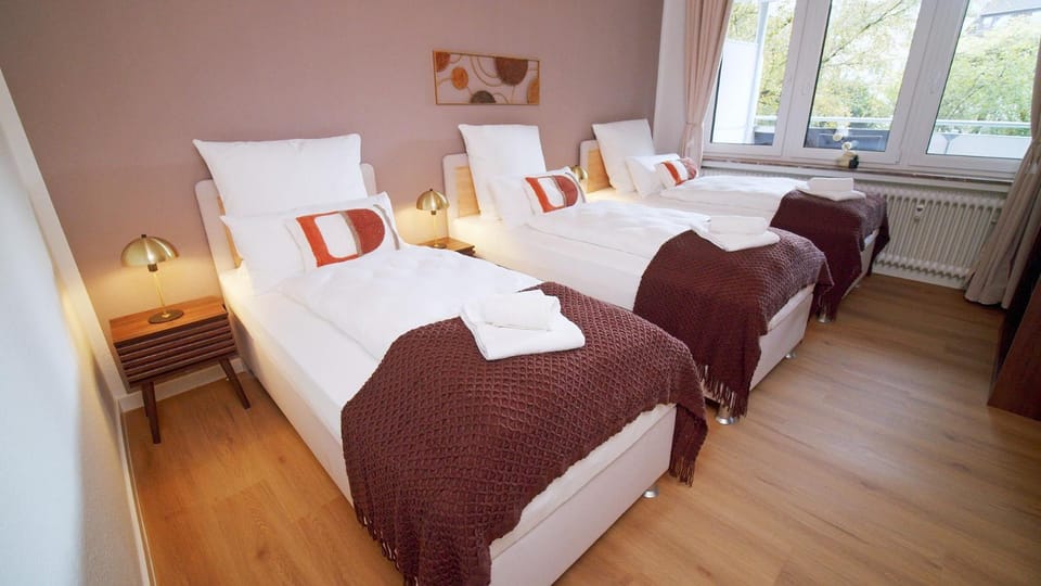Bed, View (from property/room), Photo of the whole room, Bedroom, furniture, storage, towels, wardrobe