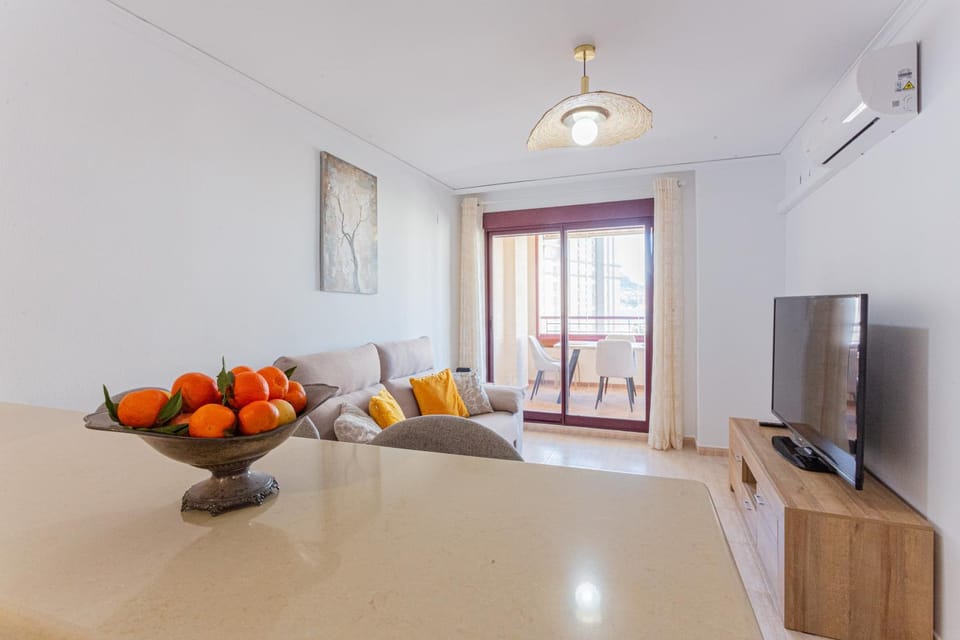 TV and multimedia, Living room, Seating area, air conditioner