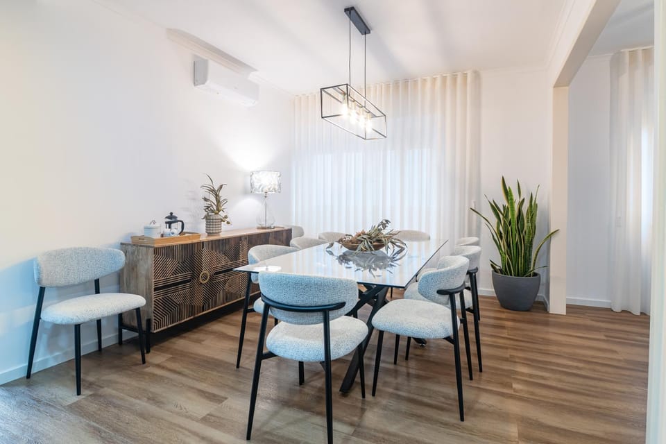 Dining area, air conditioner