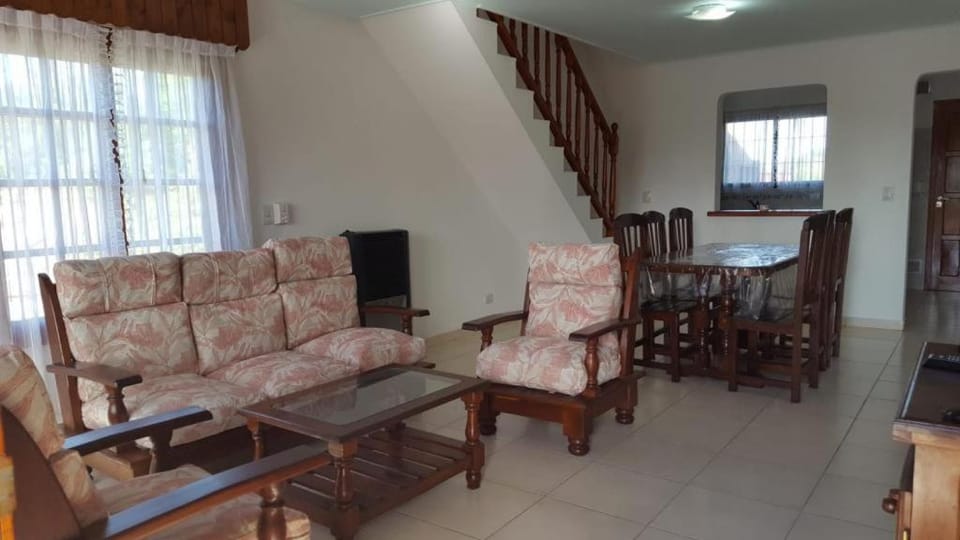 TV and multimedia, Living room, Dining area
