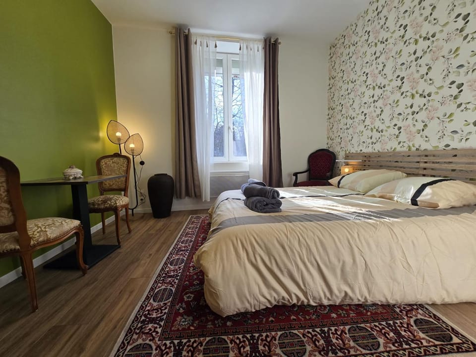 Studio, avec cuisine et salle de bain face au Jardin Massey Apartment in Occitanie