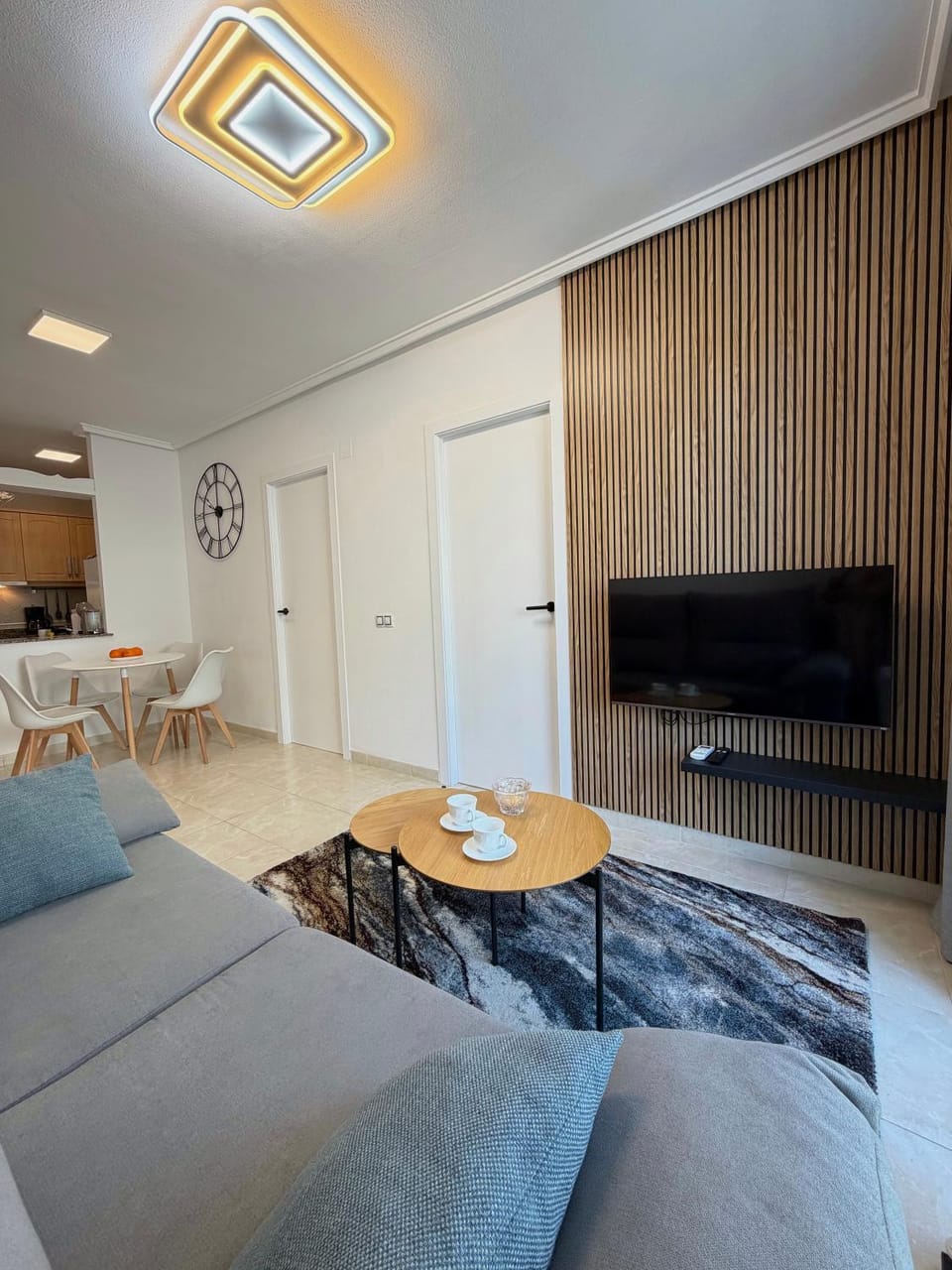Del Cura Apartments with Balcony & Pool Apartment in Torrevieja
