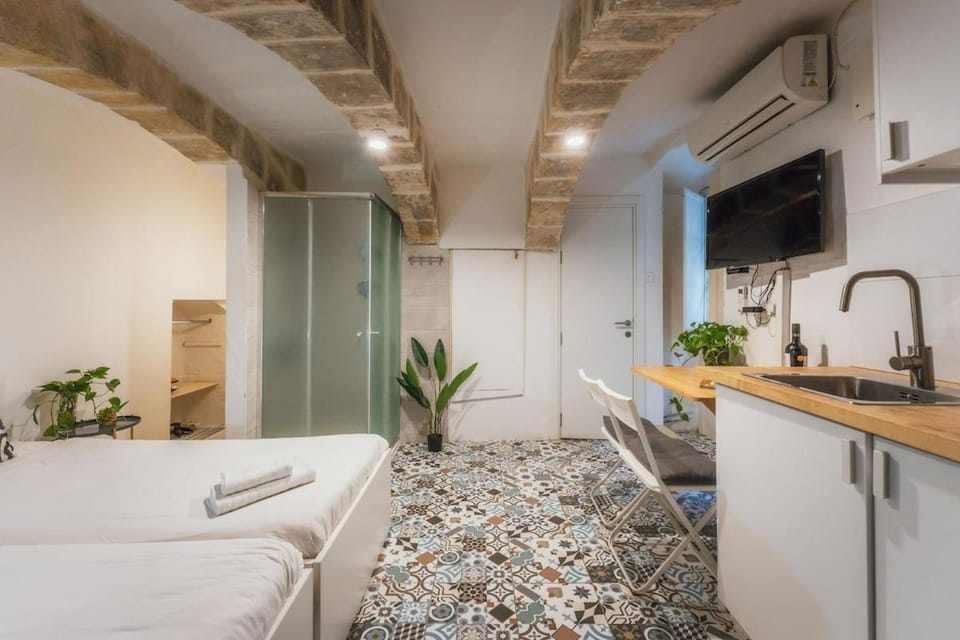 Cosy 1-Bedroom in Historical Valletta by SF Homes Apartment in Valletta