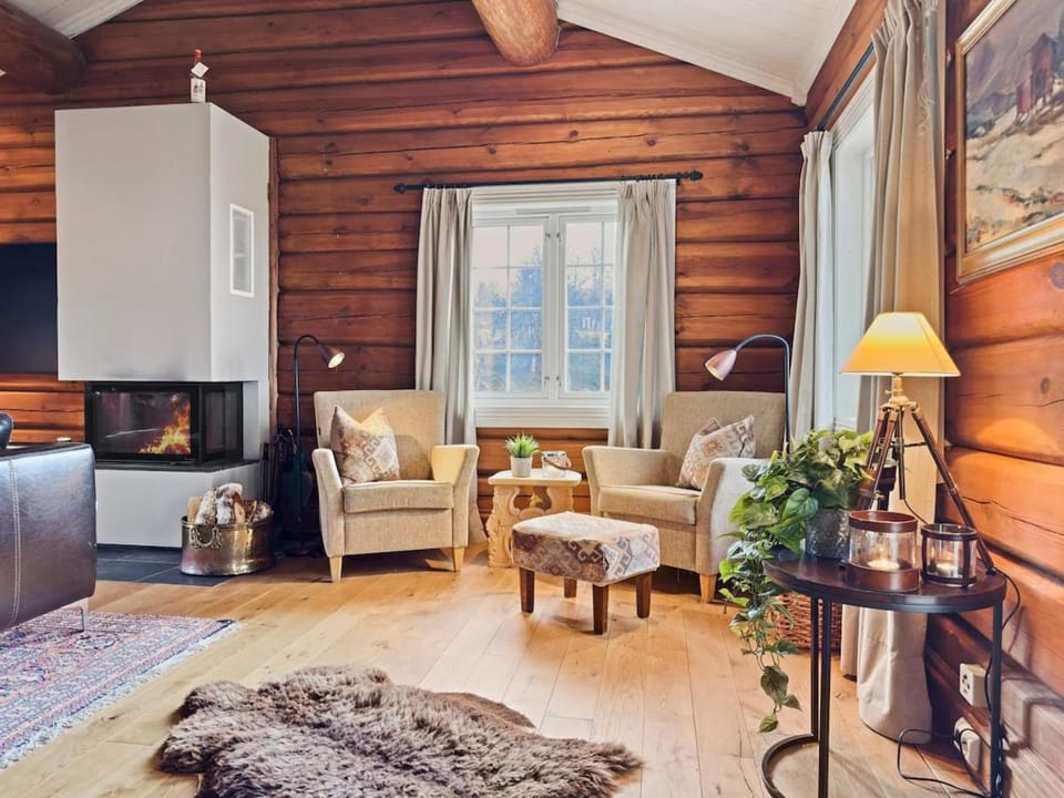 Mountain Lodge with Jacuzzi & Views Apartment in Viken, Norway