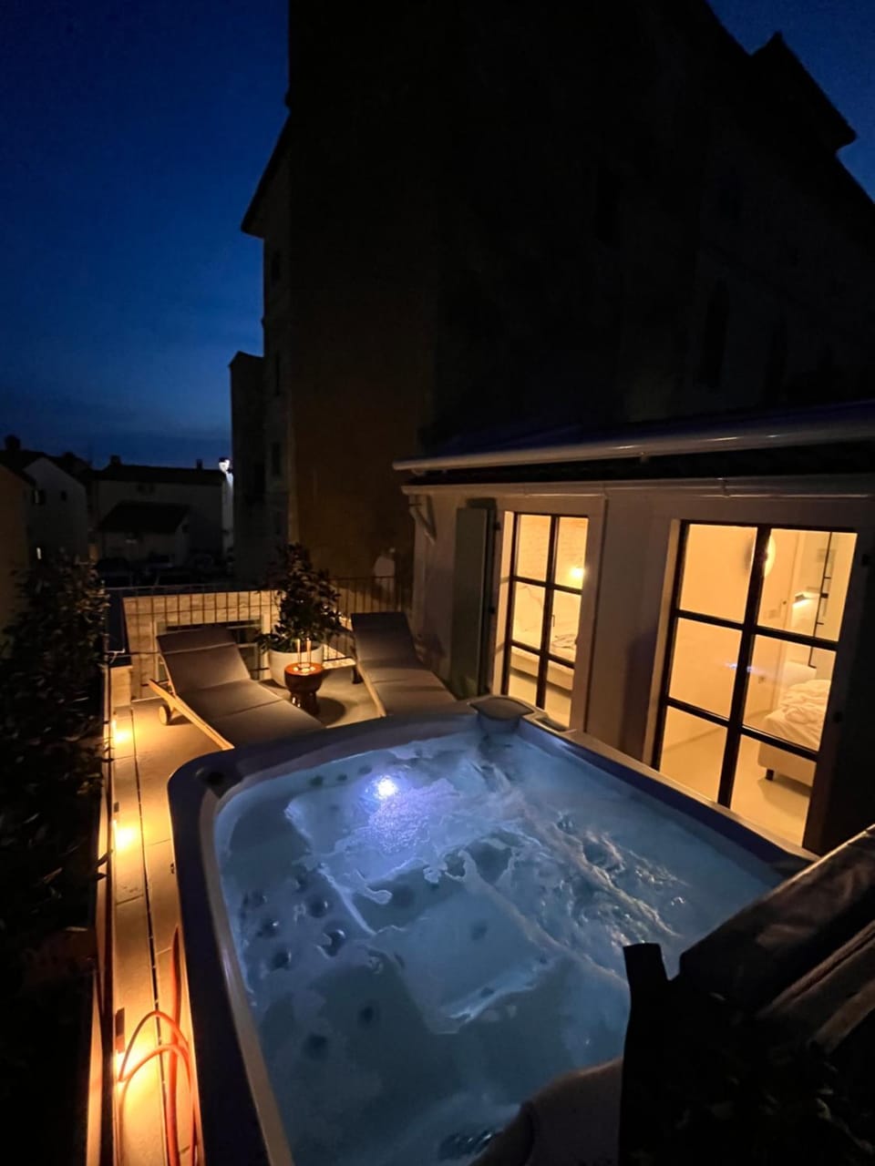 Night, Natural landscape, Hot Tub, Hot Tub, Decorative detail, sunbed