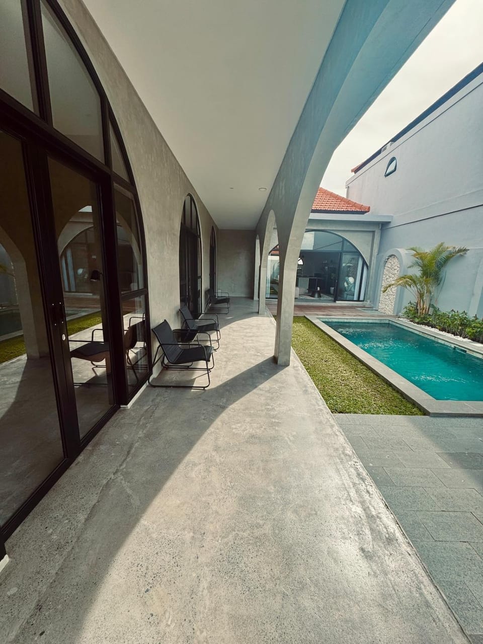 Casa Sofi - Mediterranean Soul in Heart of Canggu Villa in North Kuta