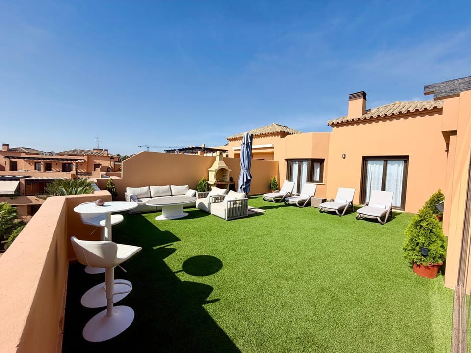 Casares Costa Doña Julia Golf Luxury Penthouse Seaview Suite By M&M Apartment in Costa del Sol