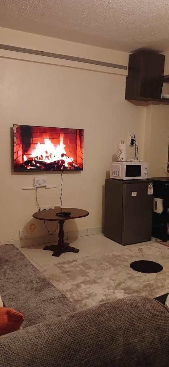 LaDee Homes - Cozy Studio Apartment in Uganda