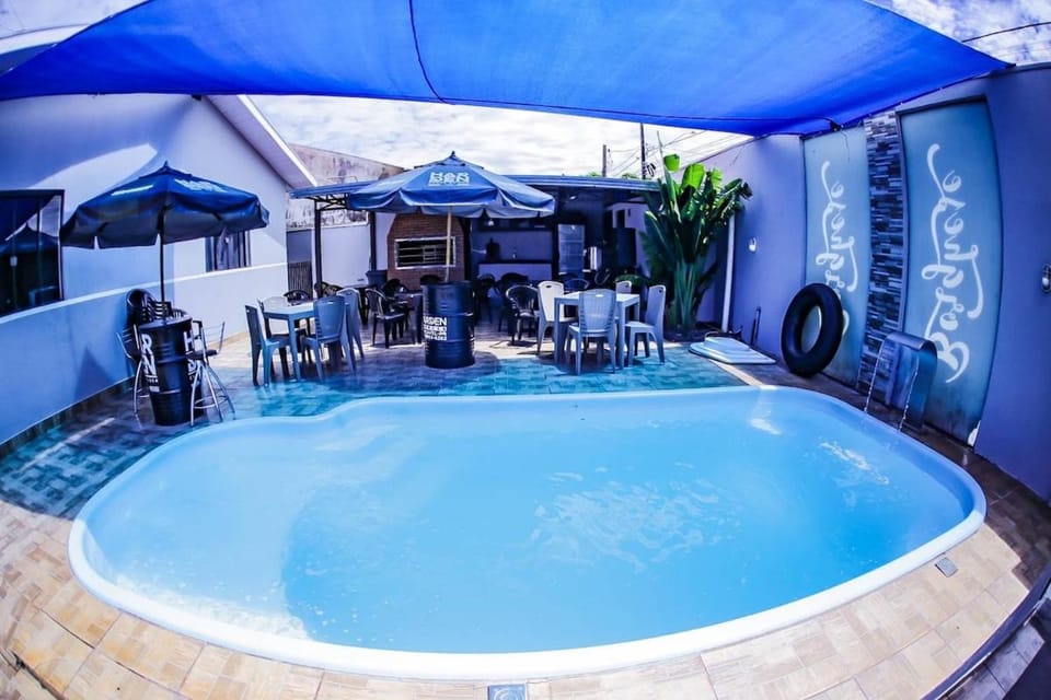 Casa com Piscina House in Cascavel