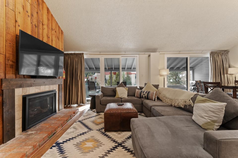 Snowbridge Square #F206 Apartment in Copper Mountain