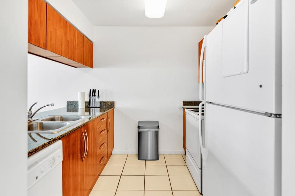 Upscale4 Brickell Retreat with Bay n City Views Apartment in Brickell