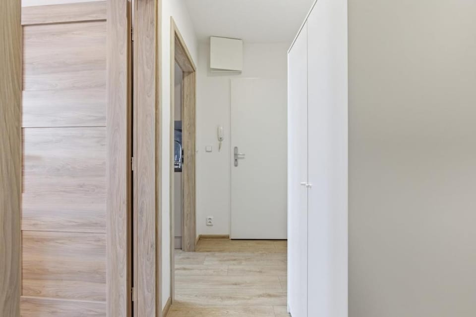 Apartment near the subway with kitchen and terrace Apartment in Prague