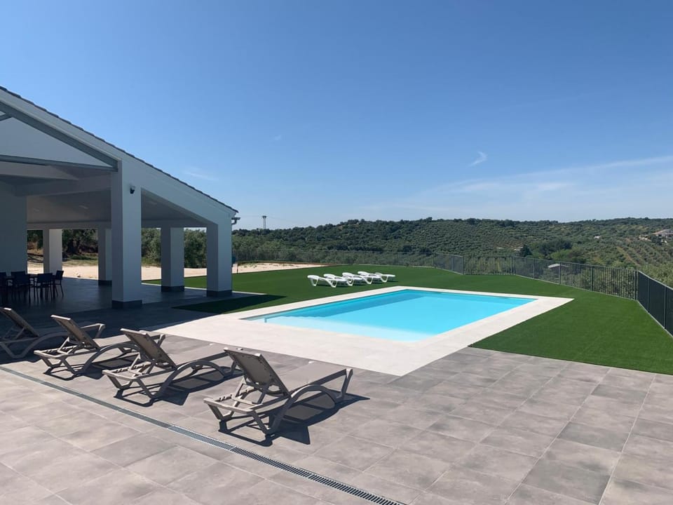 CASA RURAL EL CANTO, en La Puebla de los Infantes ideal for families and groups House in Sierra Norte de Sevilla