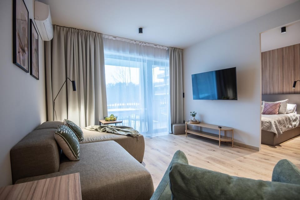 TV and multimedia, Living room, Photo of the whole room, Seating area