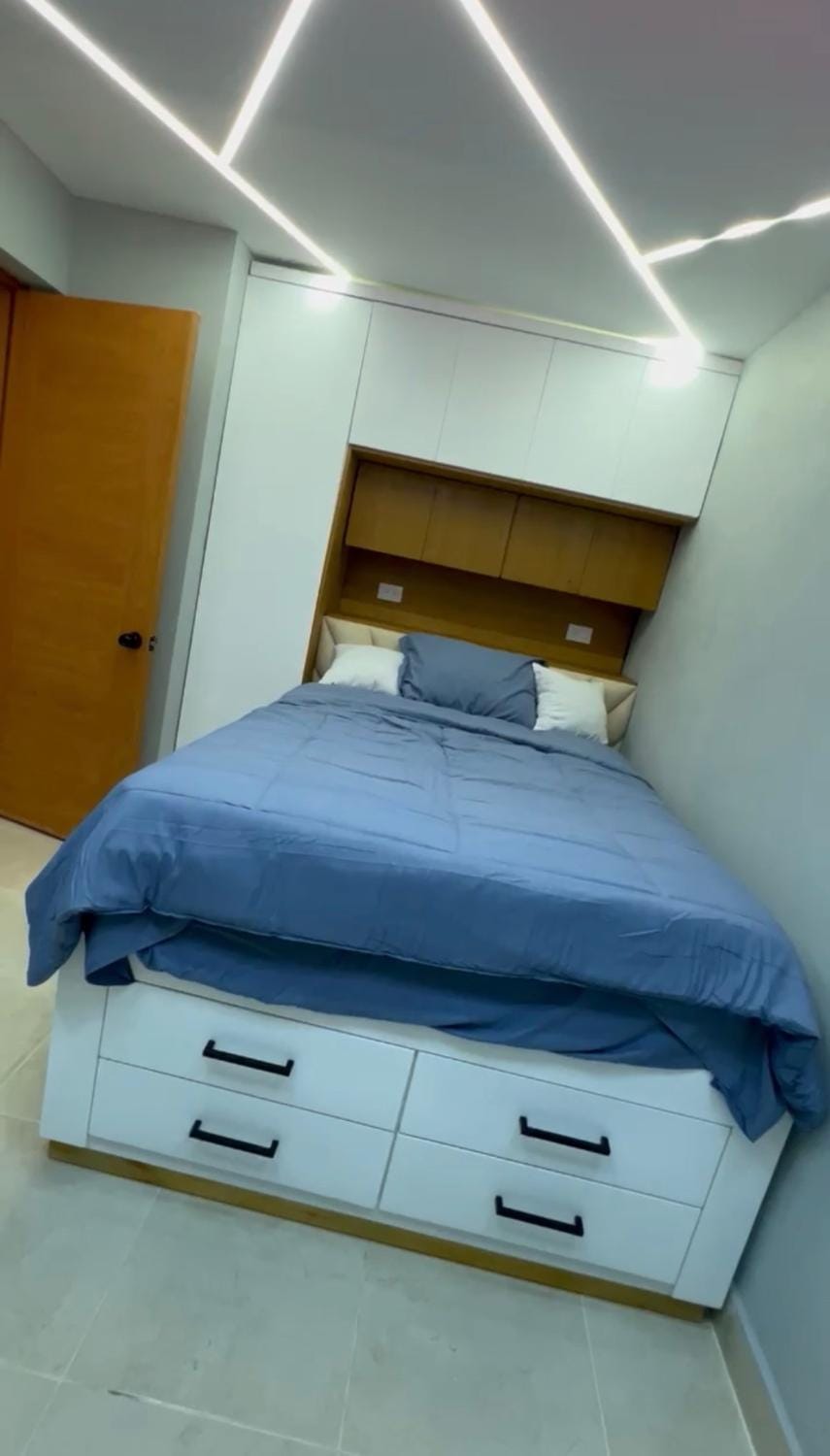 Bed, Photo of the whole room, Bedroom, wardrobe