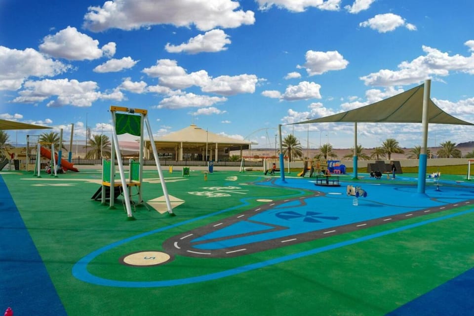 Children play ground, Area and facilities