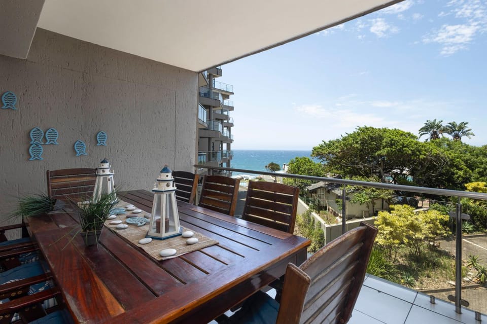 Whale Rock Wonder No 14 Apartment in Margate