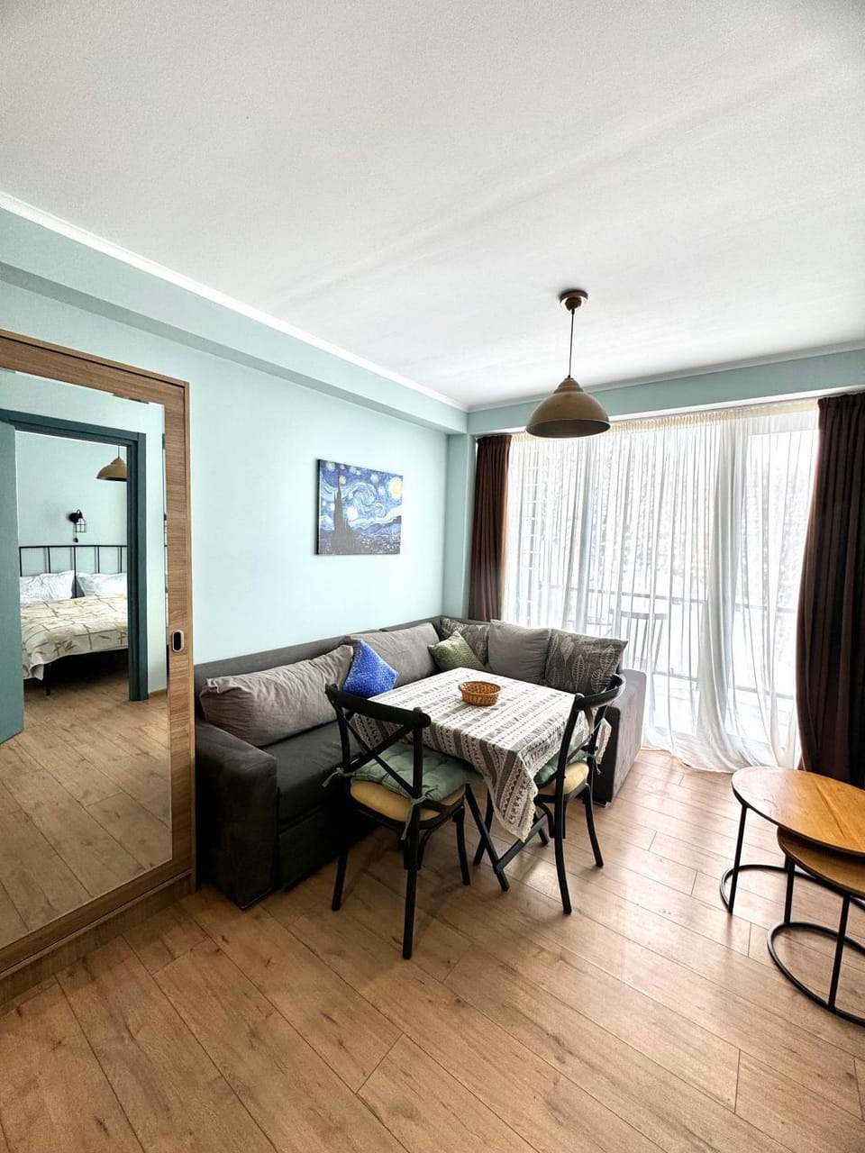 Living room, Photo of the whole room, Seating area, Dining area